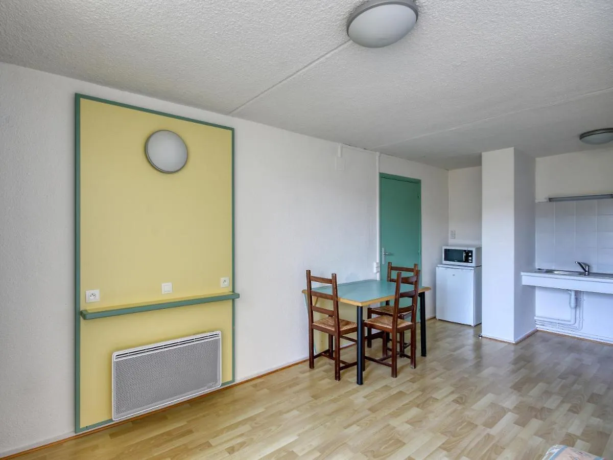 Vacancéole - Le Domaine de Confolant Miremont  Appartement Miremont (Puy-de-Dome)